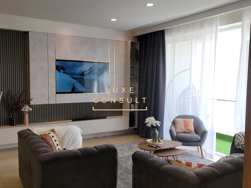 Luxury Furnished 2 Bedroom Apartment, Parklands